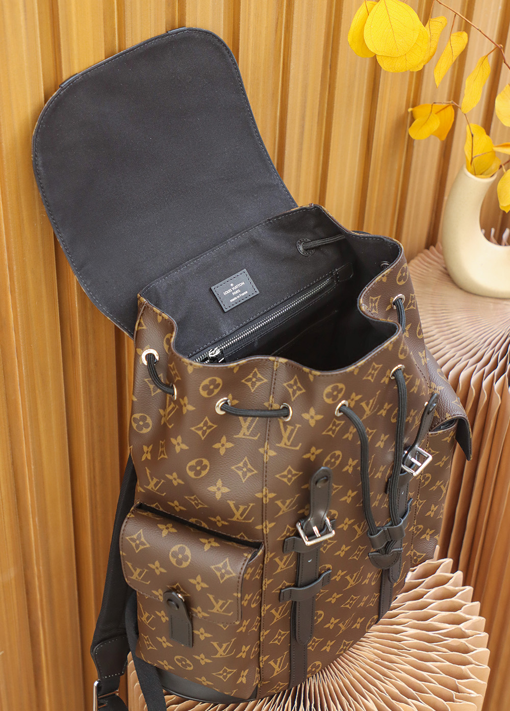 Louis Vuitton 𝐂𝐇𝐑𝐈𝐒𝐓𝐎𝐏𝐇𝐄𝐑 Backpack N43735
