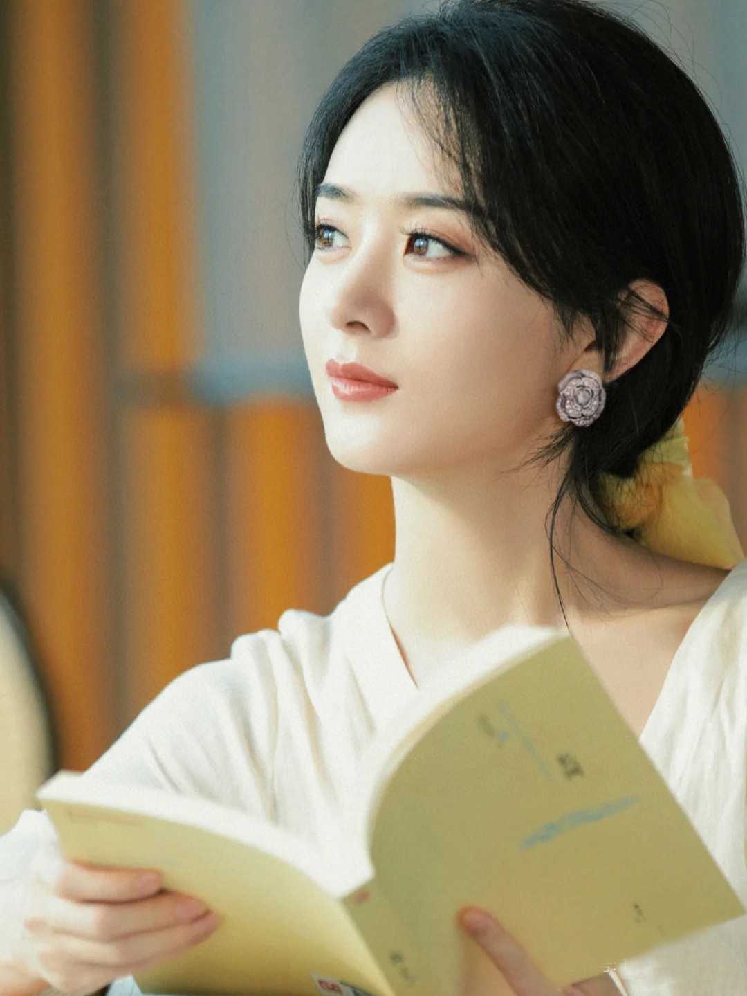 CHANEL🇫🇷Xiaoxiang camellia stud earrings earrings jewelry