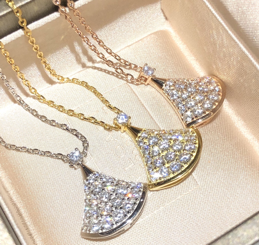 BVLGARI necklace