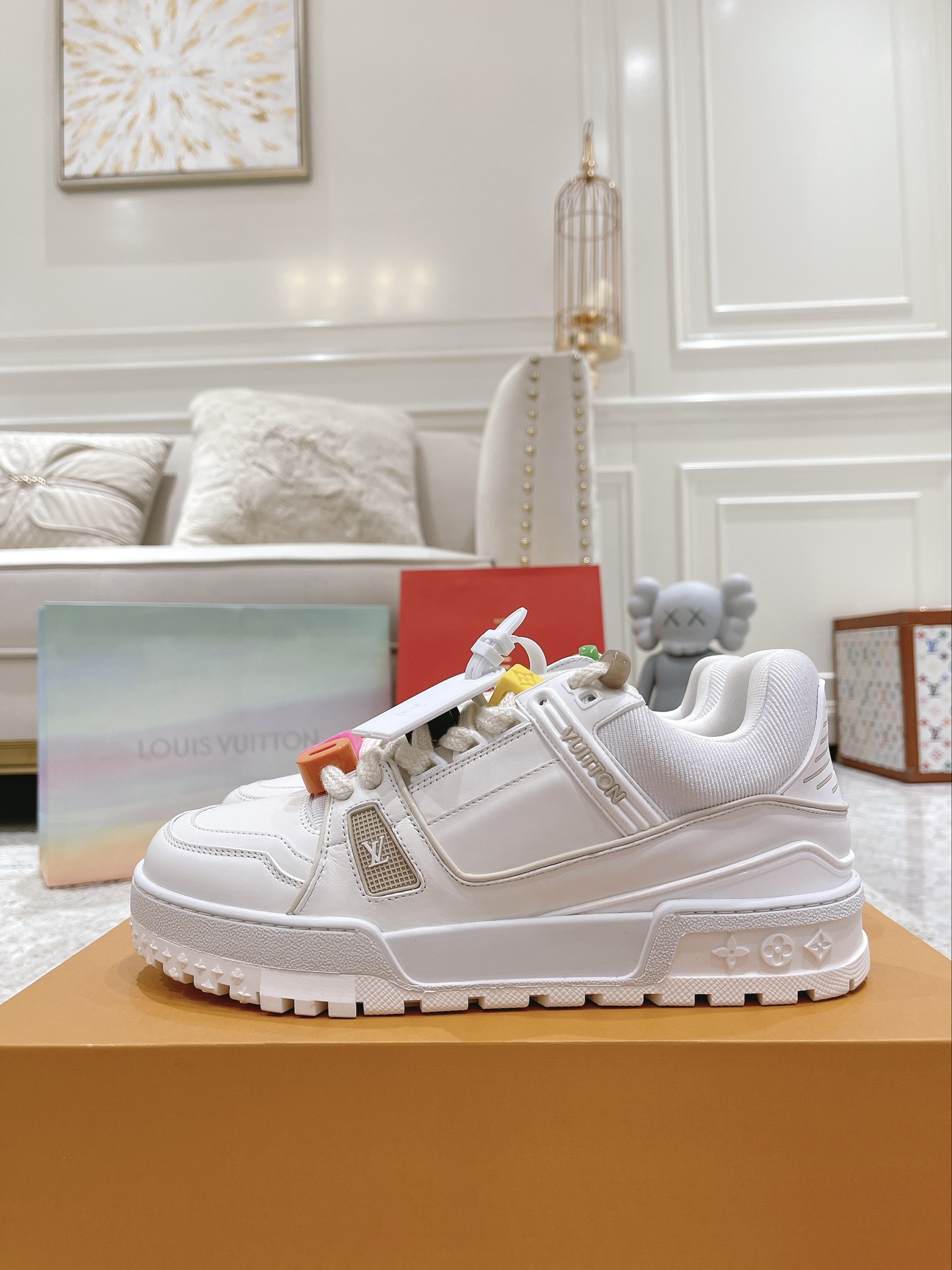 Louis Vuitton couple models DIY buckle sneakers sneakers