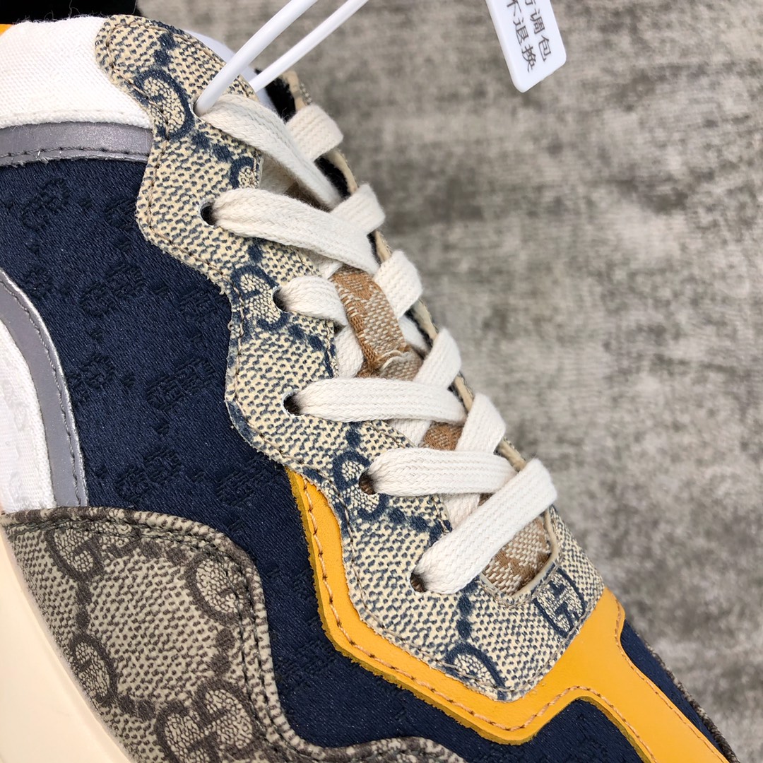 Gucci canvas cowhide interspersed with pink leather stripes trimmed poppet shoes pink spelling