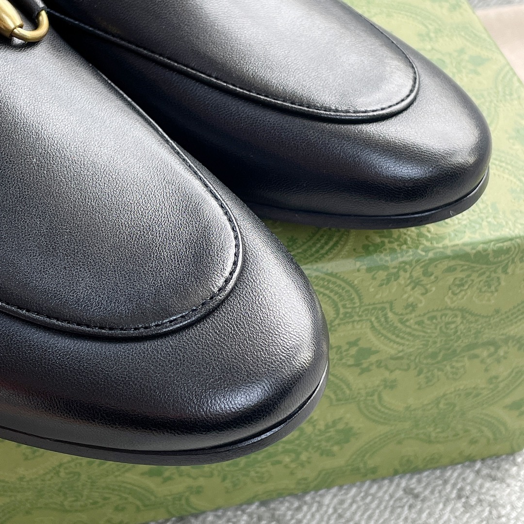 Gucci Super classic leather shoe style, wearable and versatile, but never out of fashion.