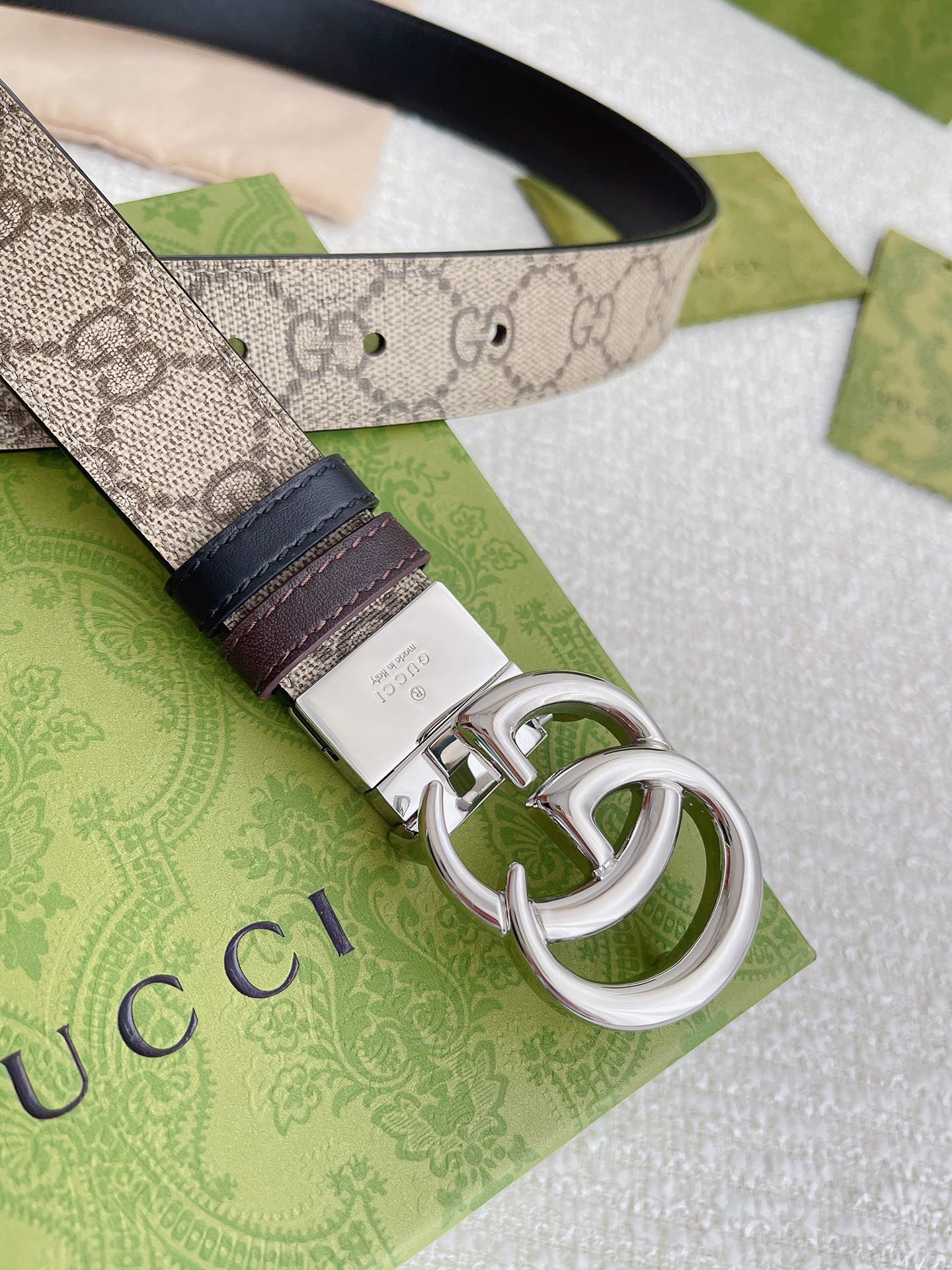 GUCCI imported calfskin leather