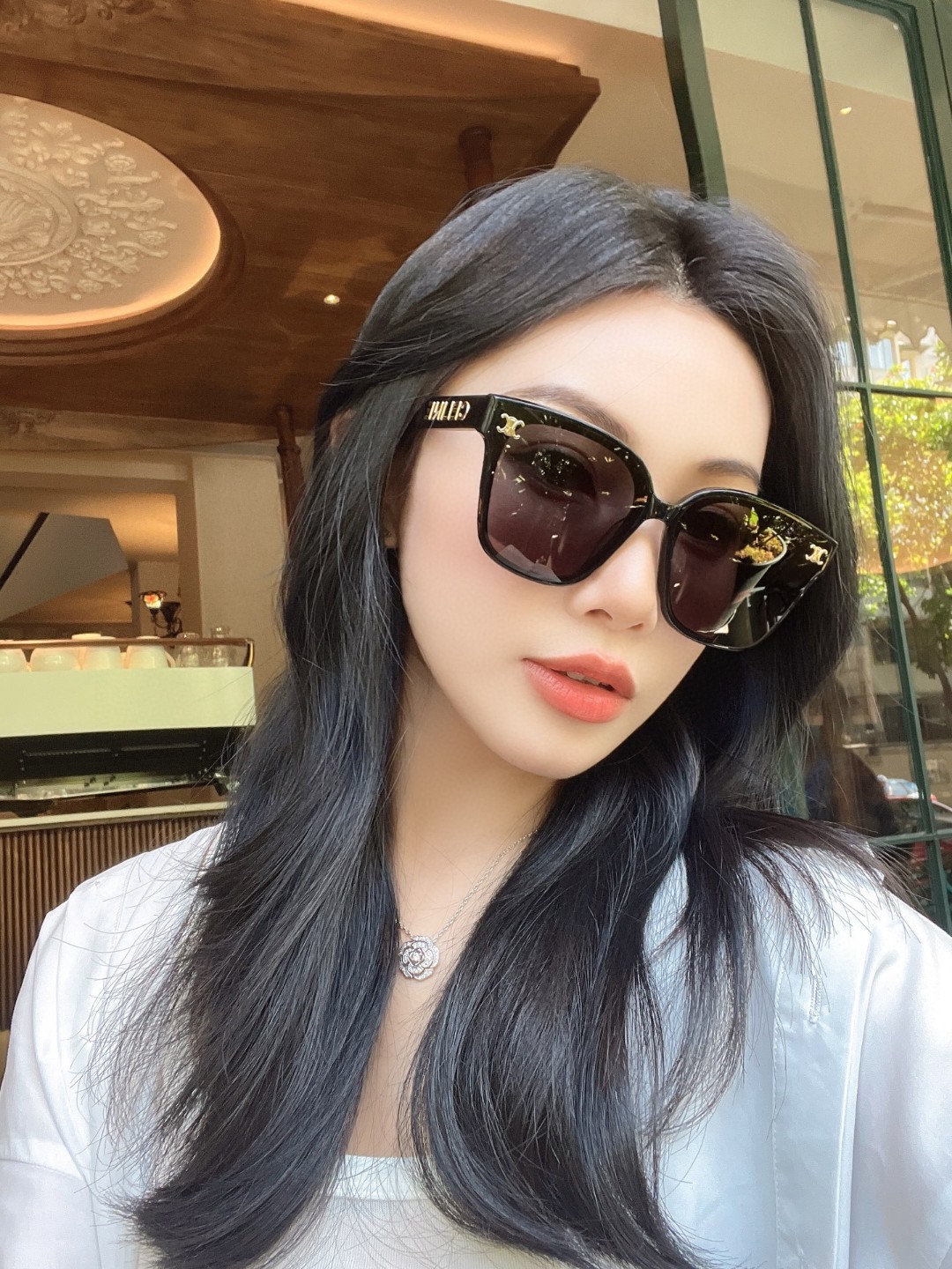 celine with glasses phone pouch