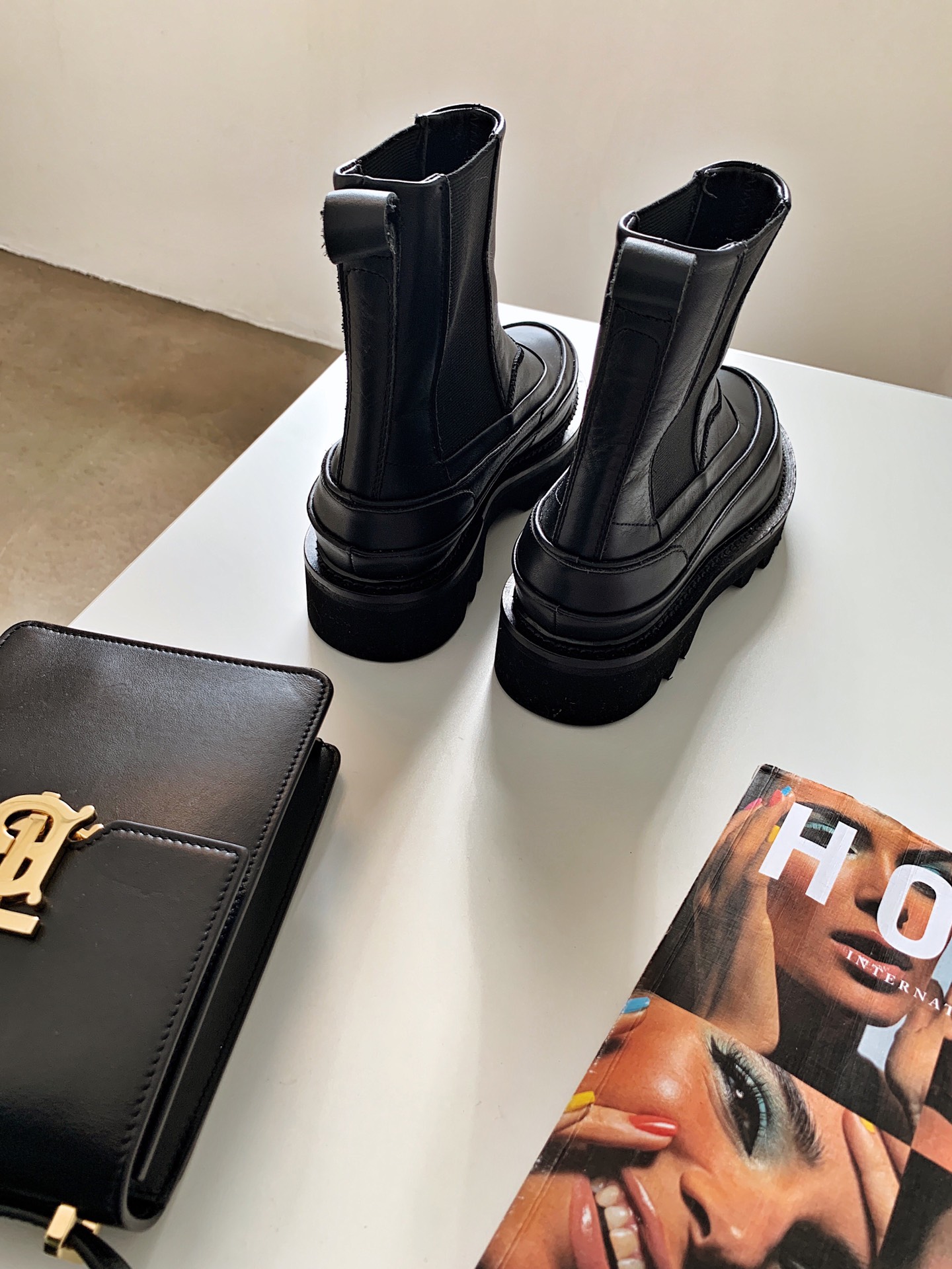 ROMBAUT thick-soled boots Original cowhide upper Original private molded outsole Sheepskin lining