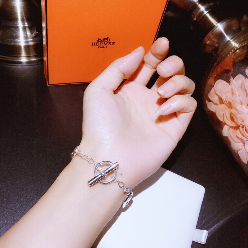 Hermes bracelet