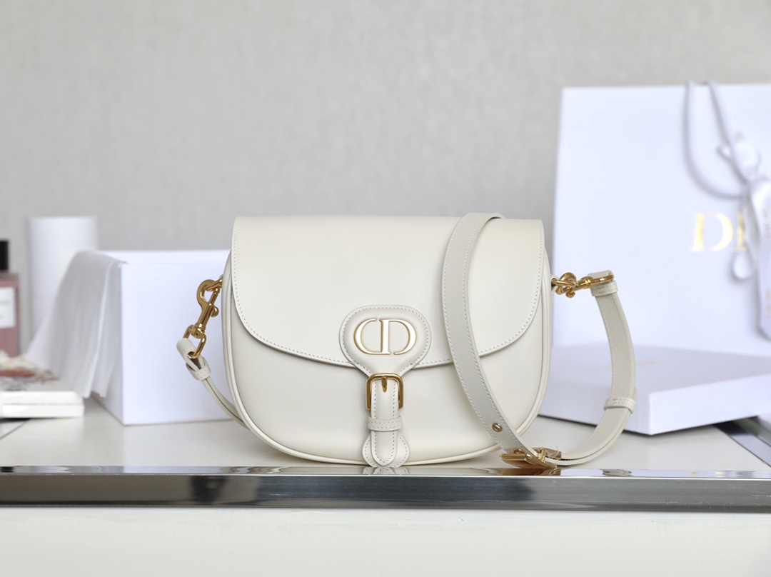 In-stock real shot ❖ White 𝘾-𝟎𝟗𝟏 𝙙𝙞𝙤𝙧 𝙗𝙤𝙗𝙗𝙗𝙮