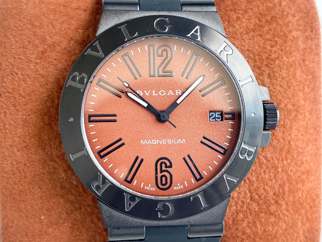 Bulgari ALU M INIU M watch series