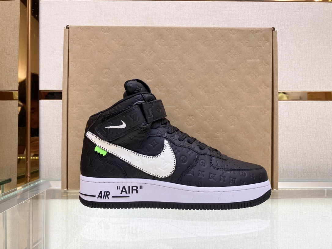 Louis Vuitton Nike Joint 🆕 Men's Abbesses High Top Sneakers