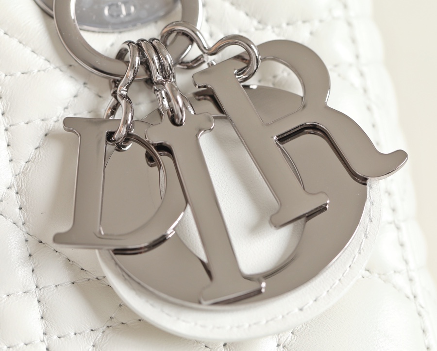 LADY DIOR MY ABCDIOR 〰️ white DR-091