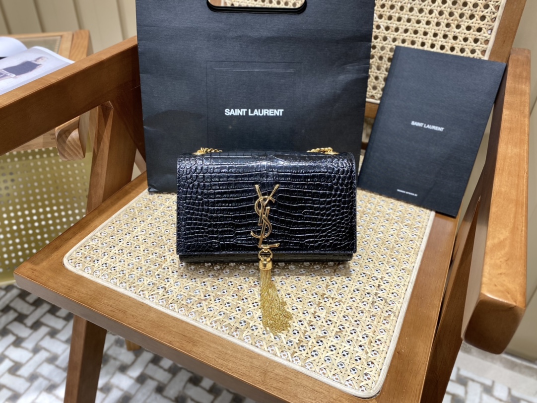 SAINT LAURENT #𝐊𝐚𝐭𝐞 20𝐜𝐦#474366 Original crocodile leather