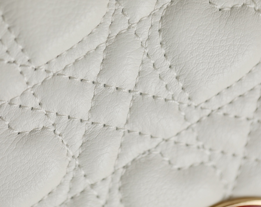 DIOR AMOUR CARO 2021 Tanabata Limited Edition White DR-061