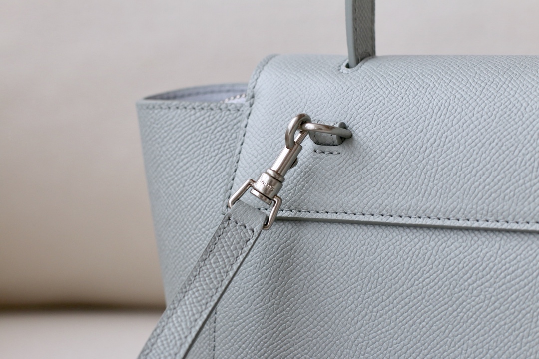 𝐂𝐞𝐥𝐢𝐧𝐞 Belt Bag Catfish Bag Small Grained Calfskin