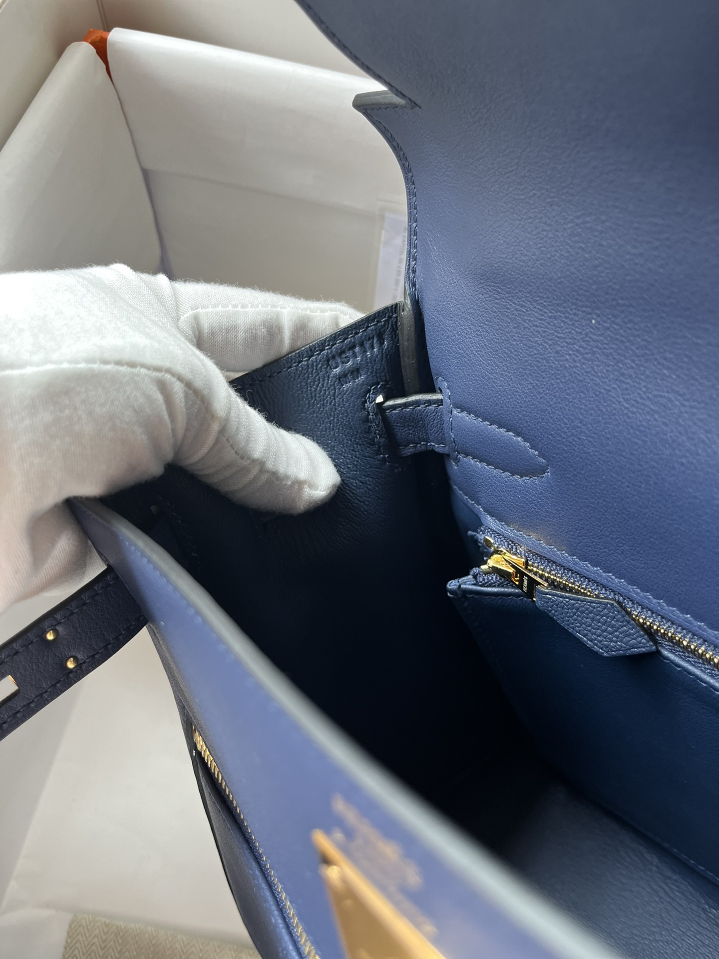 Kelly Lakis 28cm 73 royal blue gold buckle Imported swift leather hand-sewn wax thread