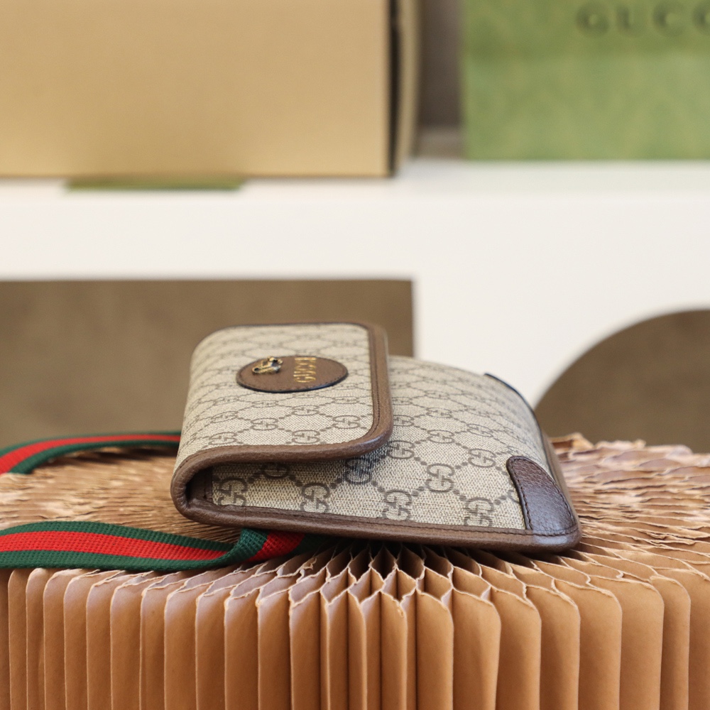 GUCCI 𝐒𝐮𝐩𝐫𝐞𝐦𝐞 #493930#🐯Tiger head pocket