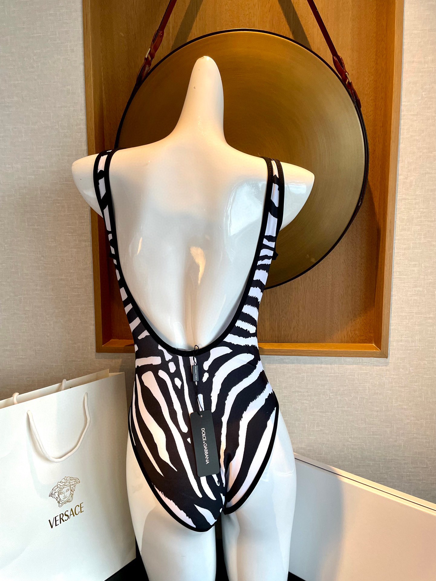 DG stripe new one-piece swimsuit