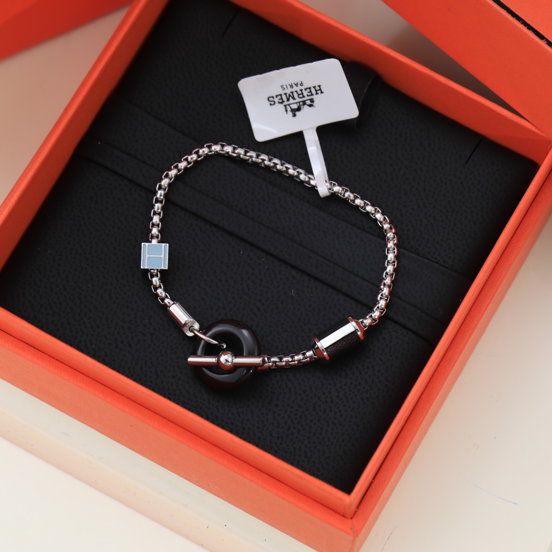 Hermes bracelet