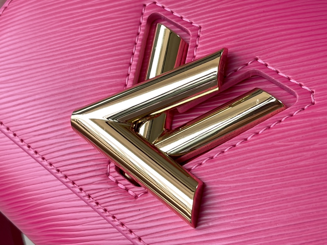 𝐋𝐎𝐔𝐈𝐒 𝐕𝐔𝐈𝐓𝐓𝐎𝐍  M21719