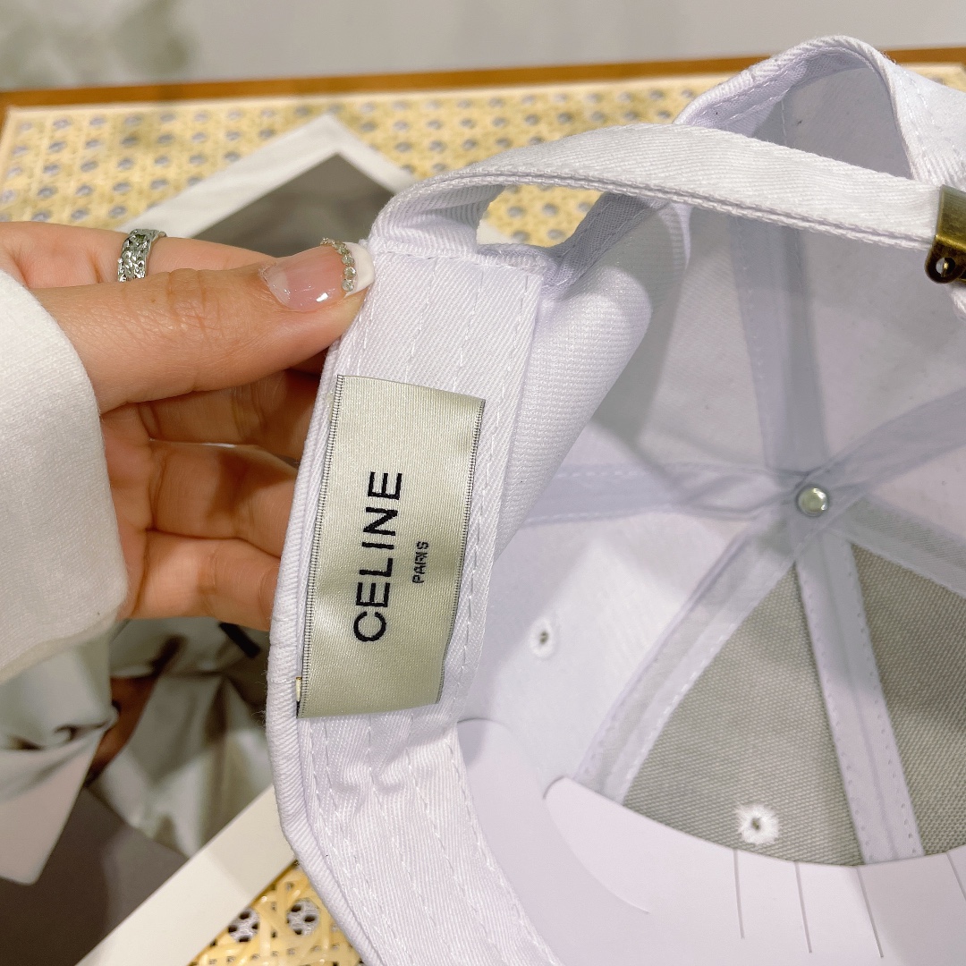 [CELINE] 2023 spring and summer new simple baseball cap
