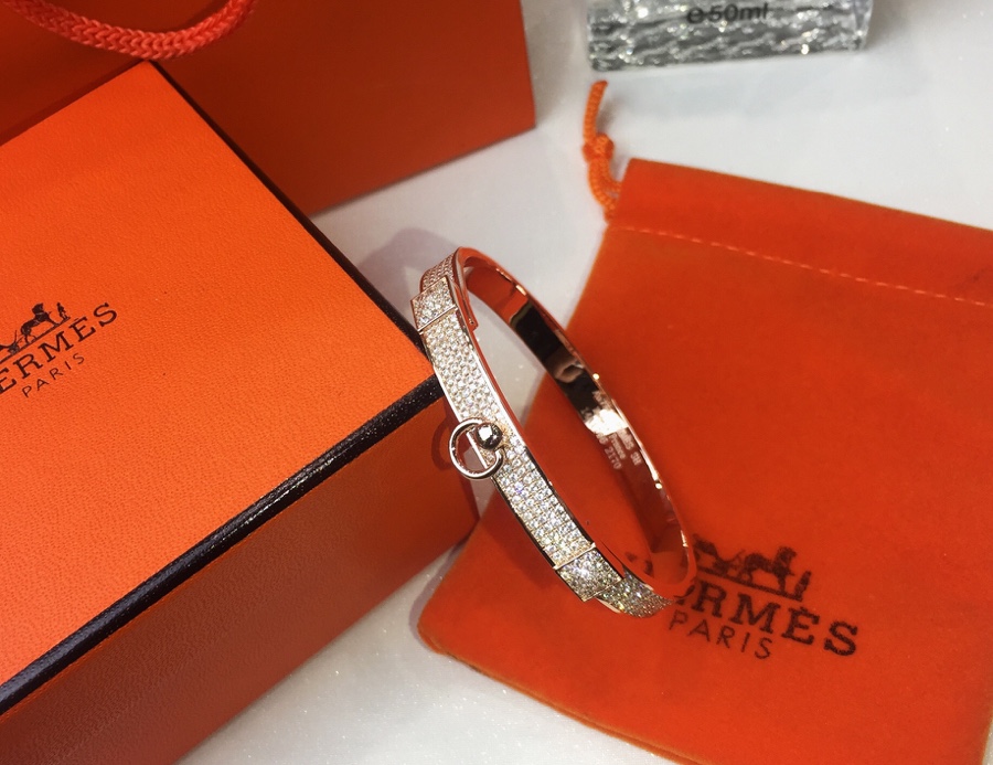 Hermes bracelet