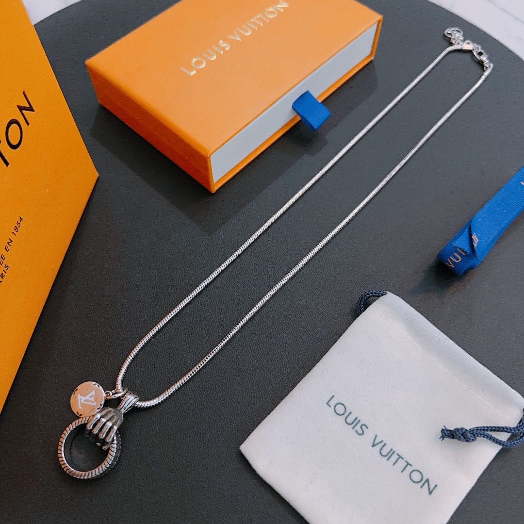 Louis Vuitton Rockabilly punk thai silver vintage silver necklace for couples with 60cm adjustable length