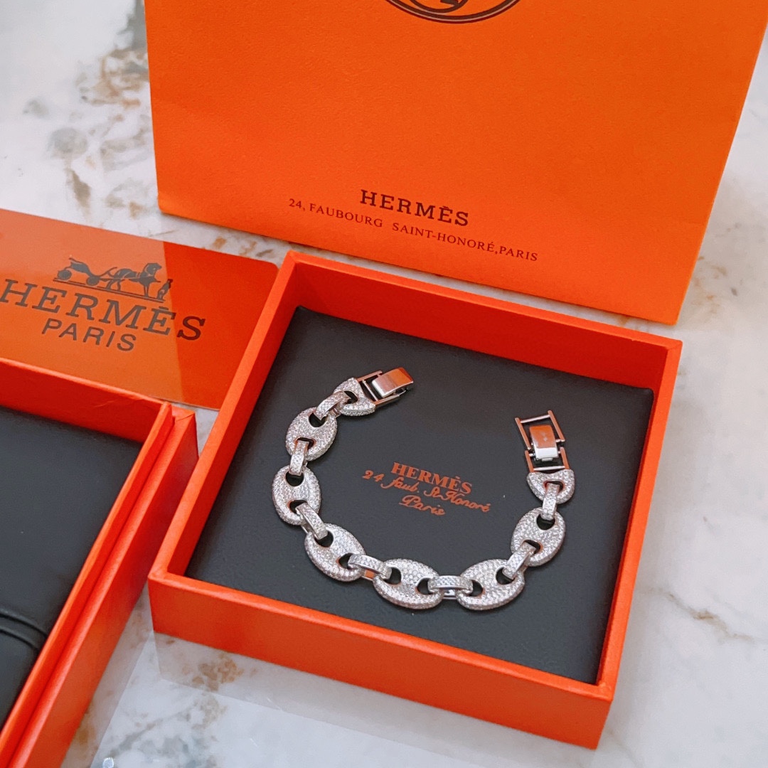 Hermes bracelet
