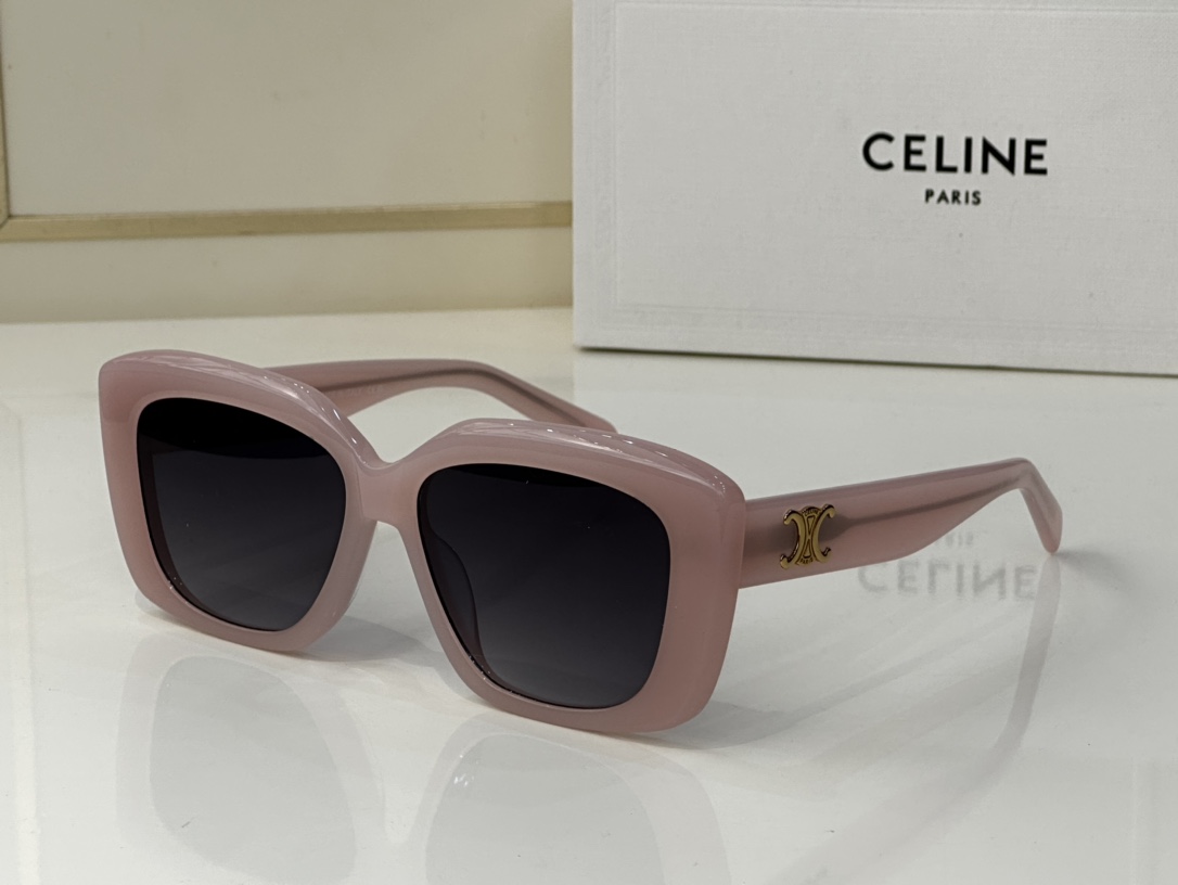 celine：CL4S216U