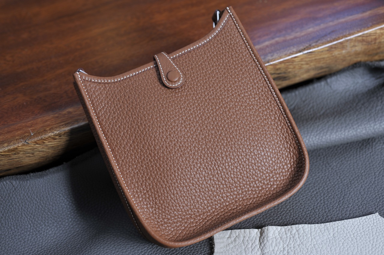 mini evelyne golden brown silver buckle TC