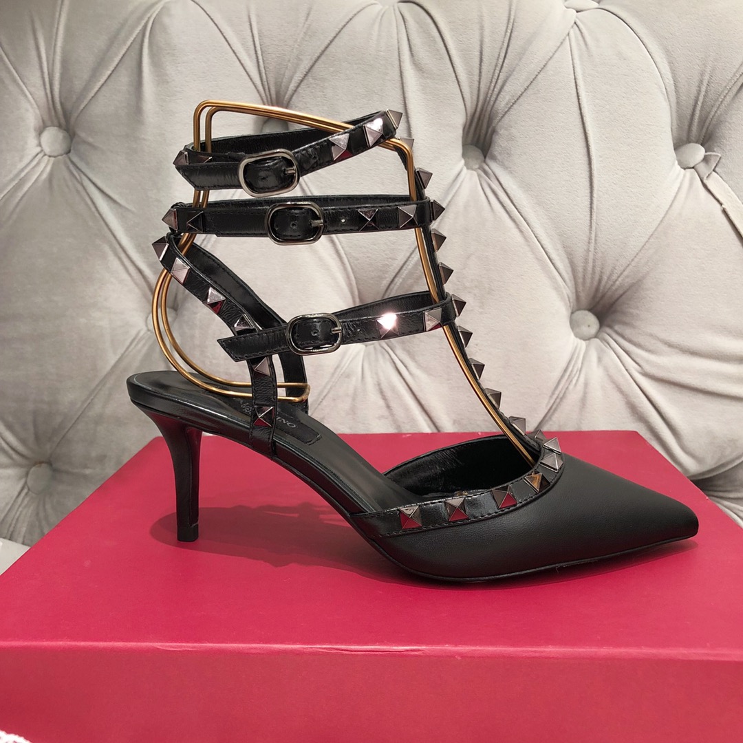 【Valentino】Valentino Valentino top version all black patent leather 3 straps 6.5cm high heels
