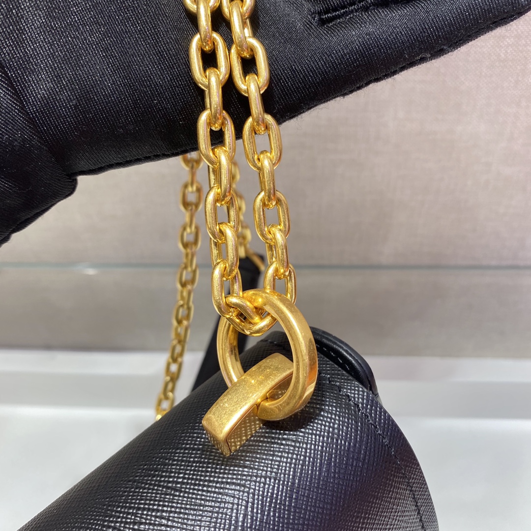 𝐏𝐑𝐀𝐃𝐀 New Model 1BD275