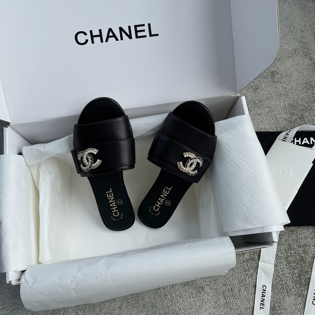 CHANEL Chanel slippers pearl leather strips and small diamond combination imported A grade sheepskin