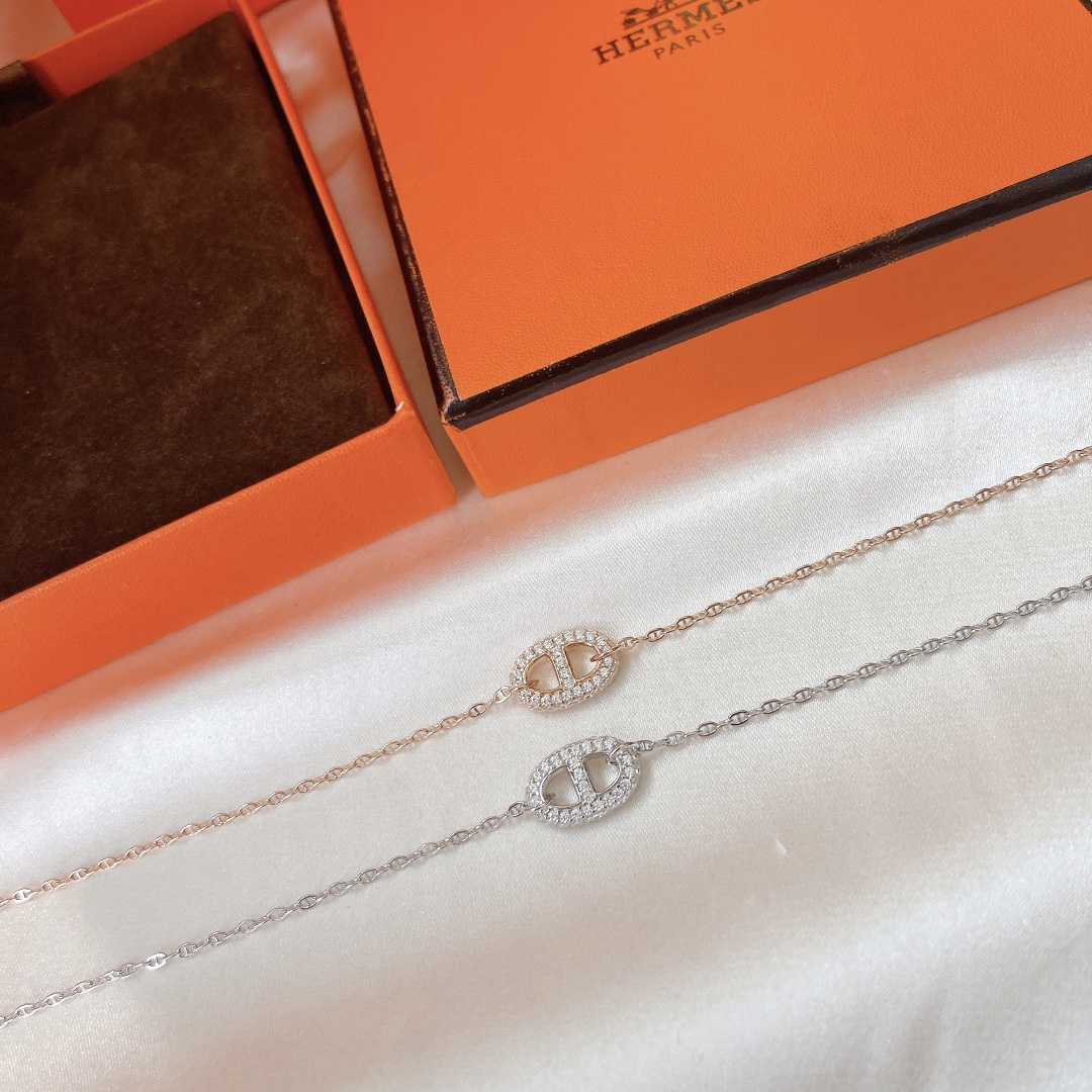 Hermes bracelet