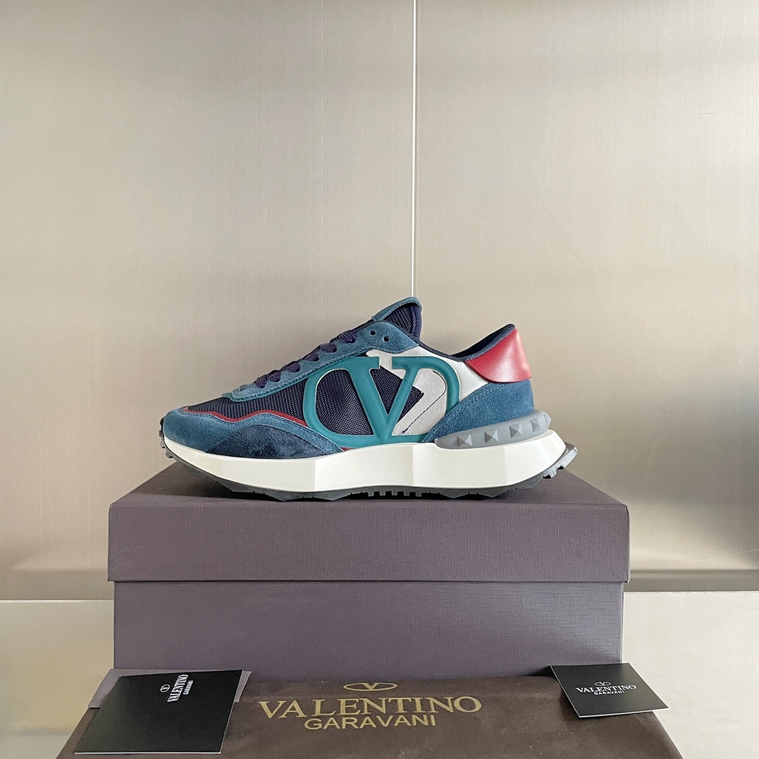 【Valentino】𝟐𝟎𝟐𝟏/𝐒𝐒 𝐧𝐞𝐰  Valentino new NETRUNNER series casual air cushion sports shoes