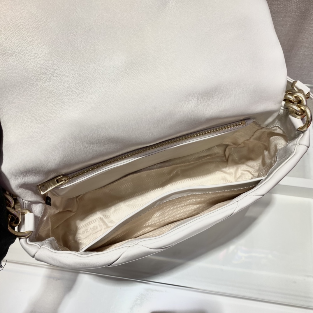 𝐏𝐑𝐀𝐃𝐀 New 3-in-1 1BD291