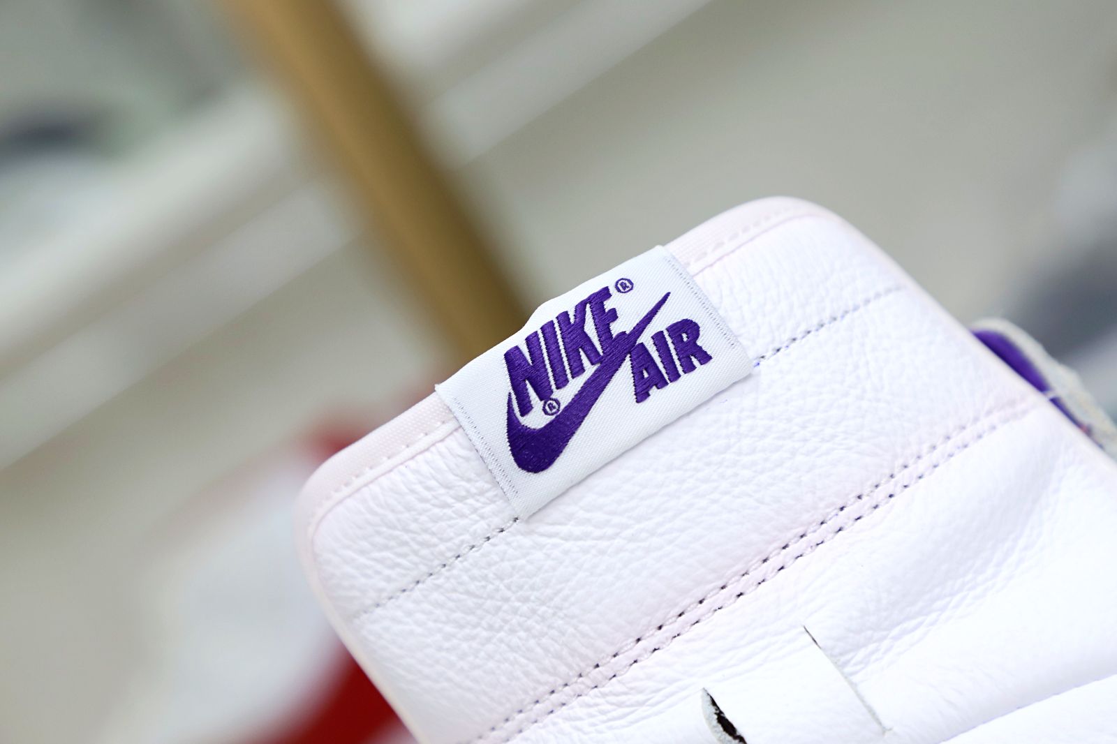 Air Jordan 1 High OG Court Purple