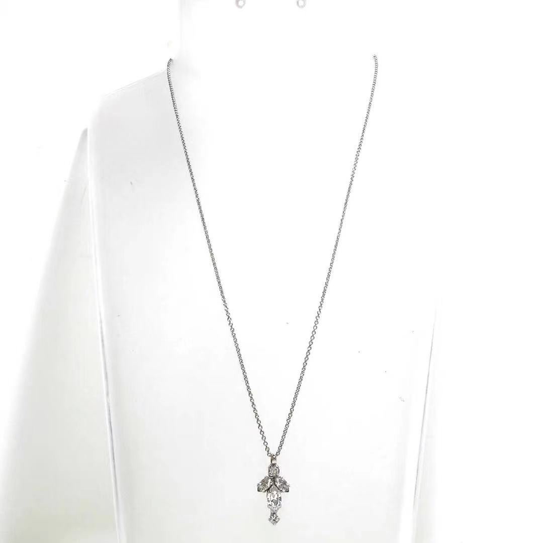 Dior necklace