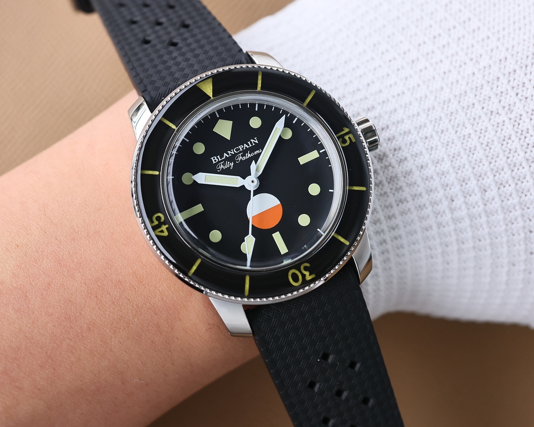 Blancpain Fifty Fathoms [Barracuda] with Calibre 9015 to Cal-1151 Accurate timekeeping