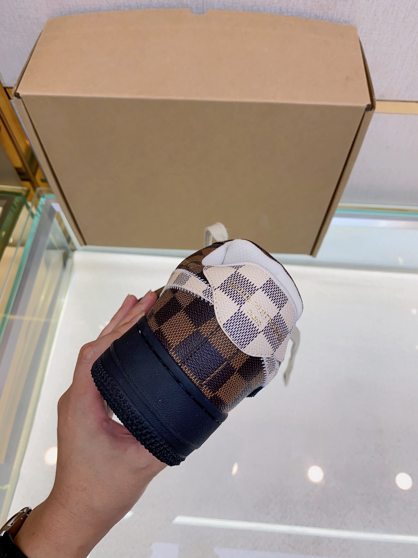 Louis Vuitton Nike joint 🆕Men's Abbesses sneakers