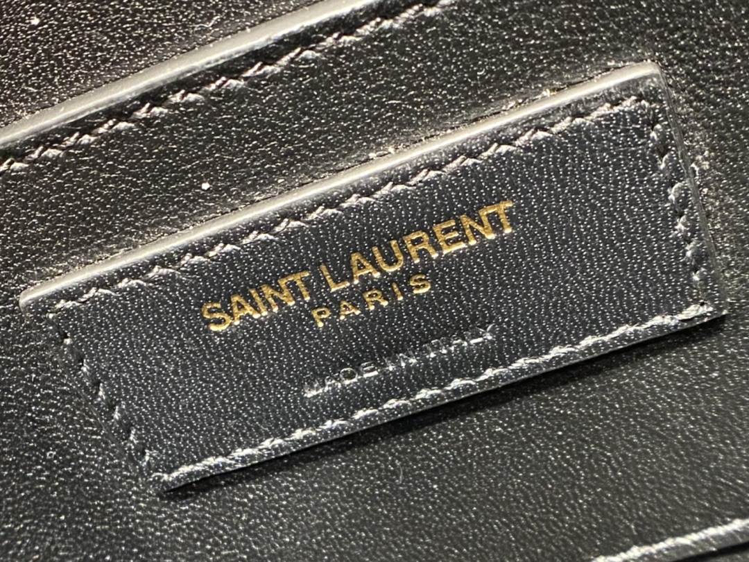 SAINT LAURENT 𝑺𝑶𝑳𝑭𝑬𝑹𝑰𝑵𝑶 𝑩𝑶𝑿 🎐.#634306