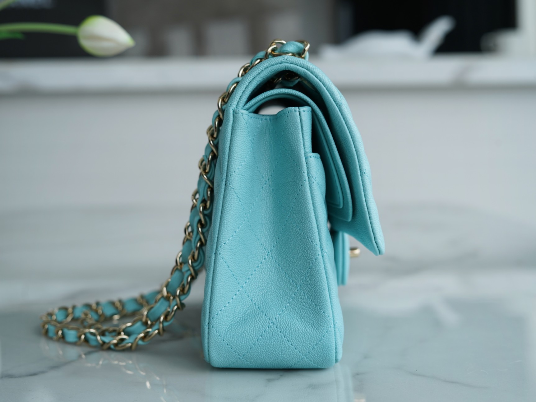 𝐂𝐇𝐀𝐍𝐄𝐋 Classic Flap washed cowhide is made from the most delicate of newborn calves Washed fetal cow Medium Tiffany Blue