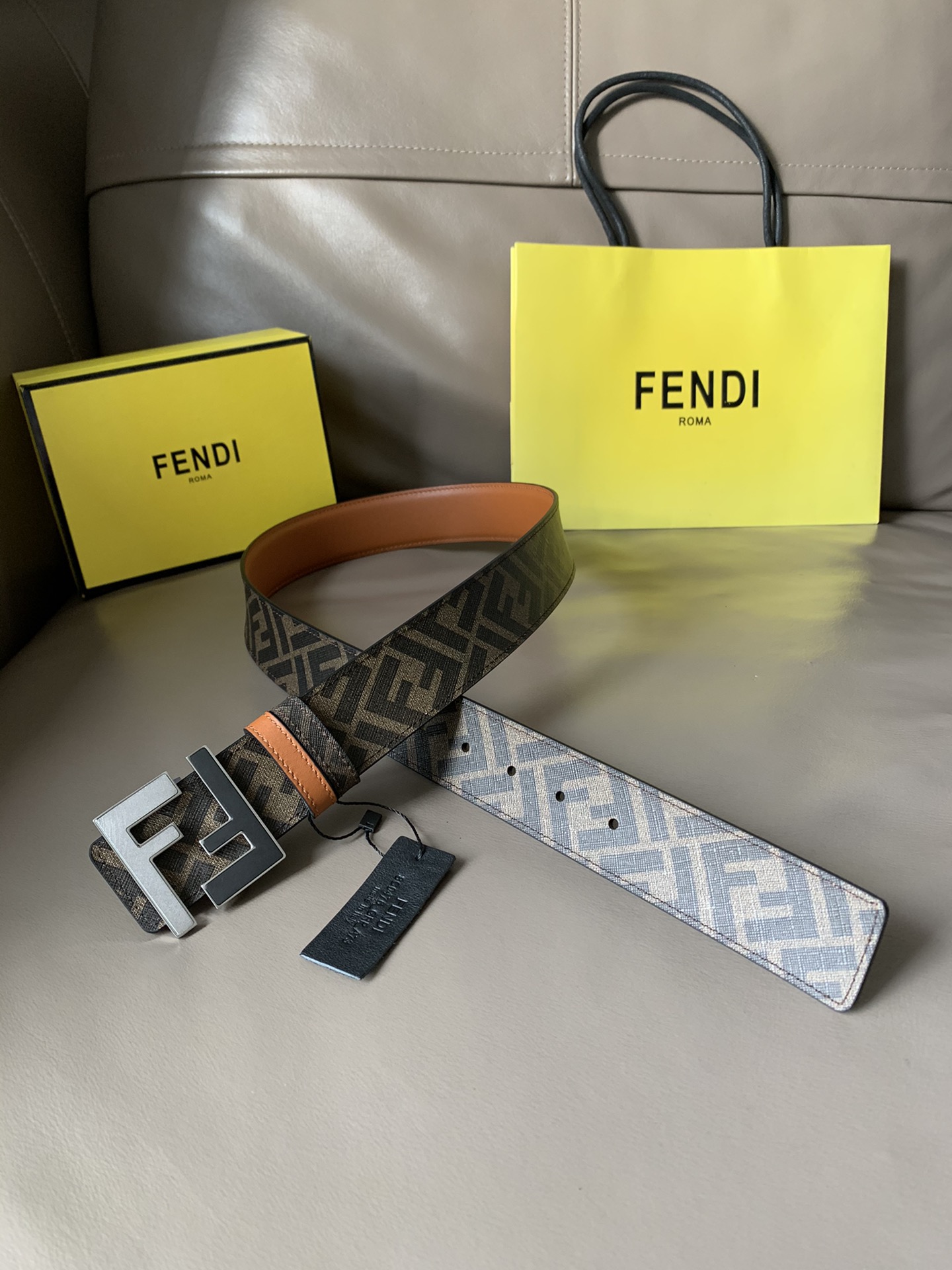 FENDI men's casual reversible belt