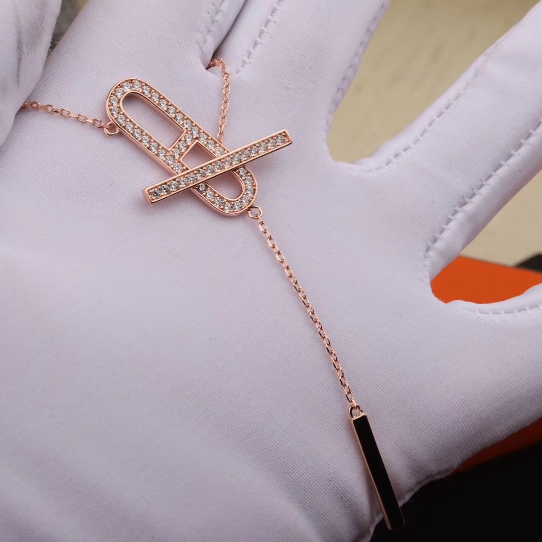 Hermes necklace