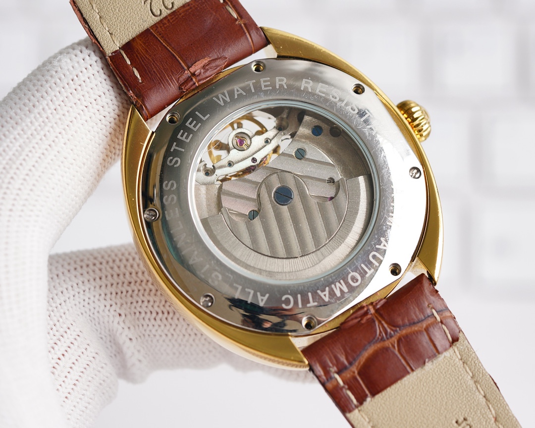 Cartier Fine Men's Watches