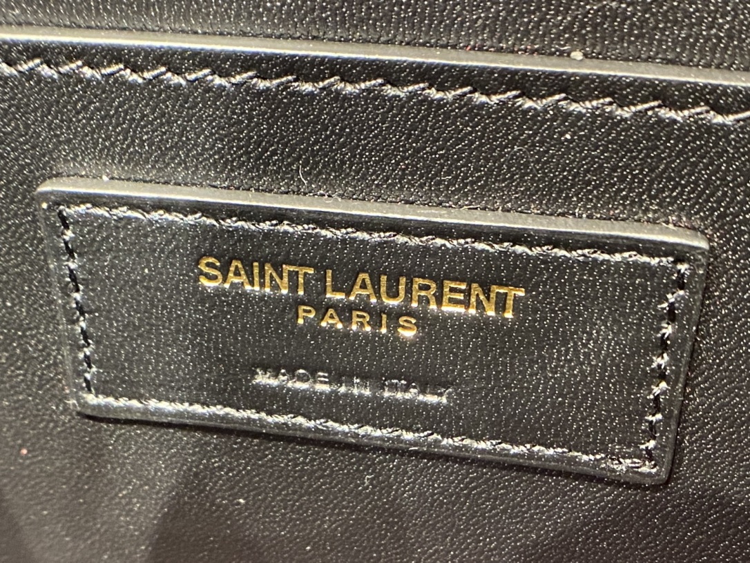 SAINT LAURENT 𝑺𝑶𝑳𝑭𝑬𝑹𝑰𝑵𝑶 𝑩𝑶𝑿 🎐.#634306