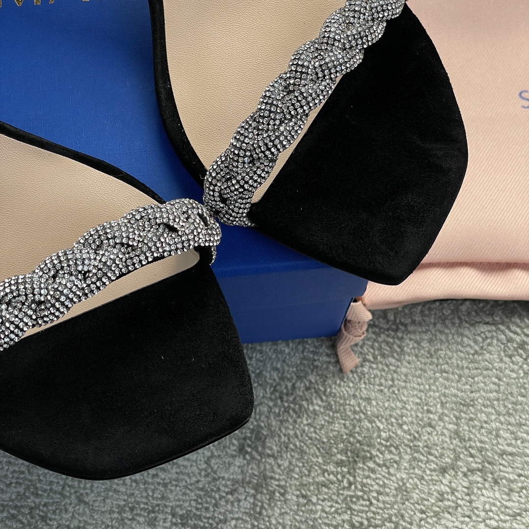 Stuar*t weitzma*n sandals