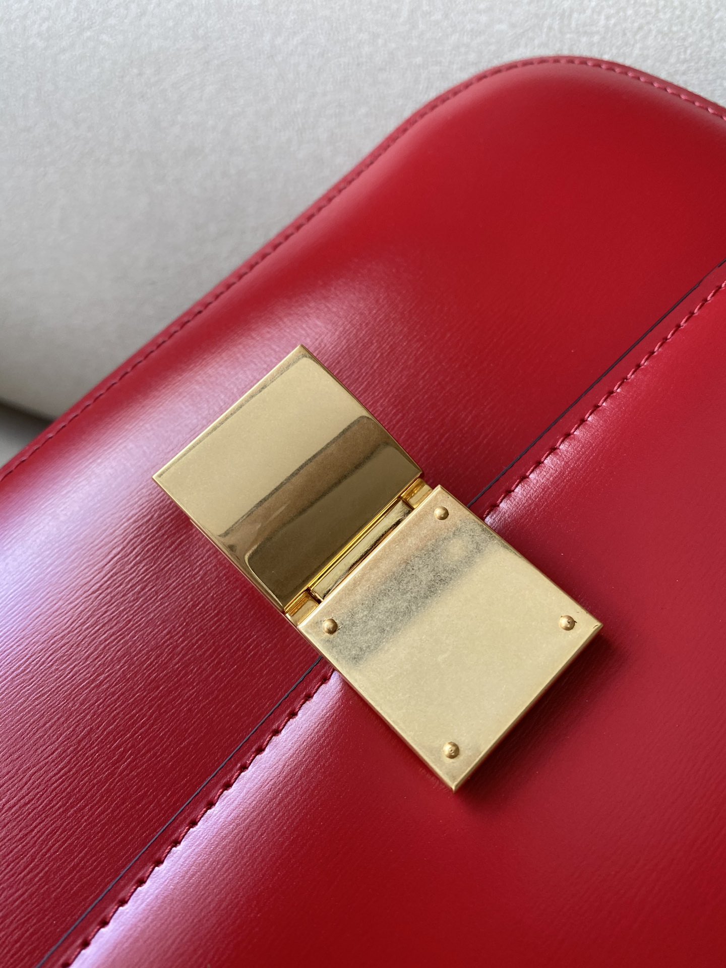 𝐂𝐞𝐥𝐢𝐧𝐞 CLASSIC