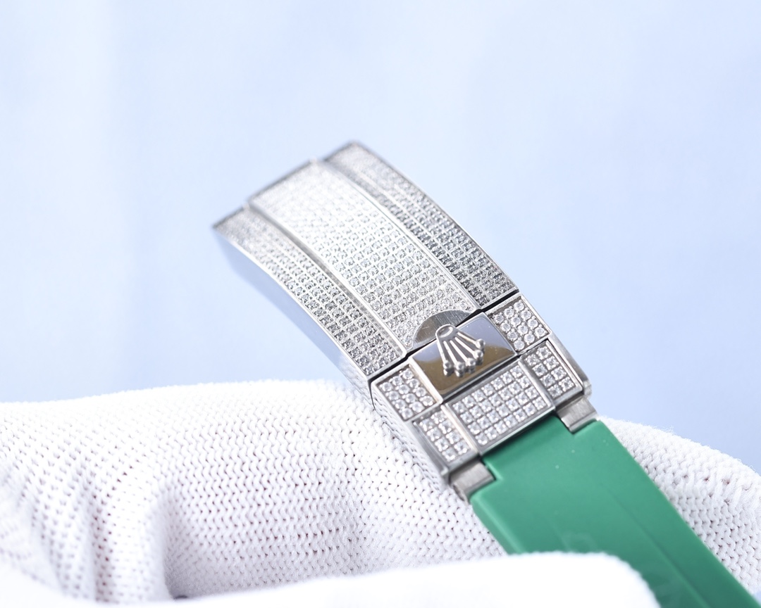 Rolex full diamond model