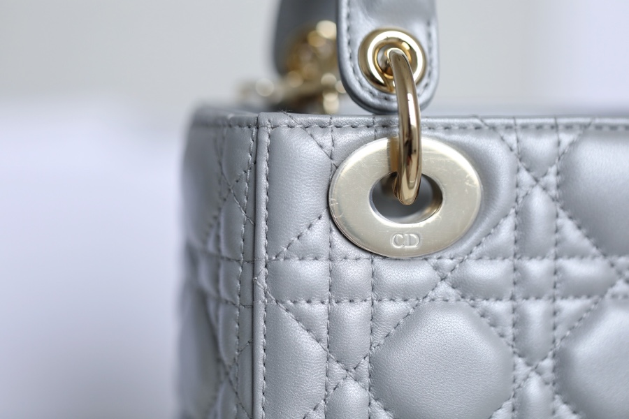 DIOQ RLADY Pearlescent Gray DR-081