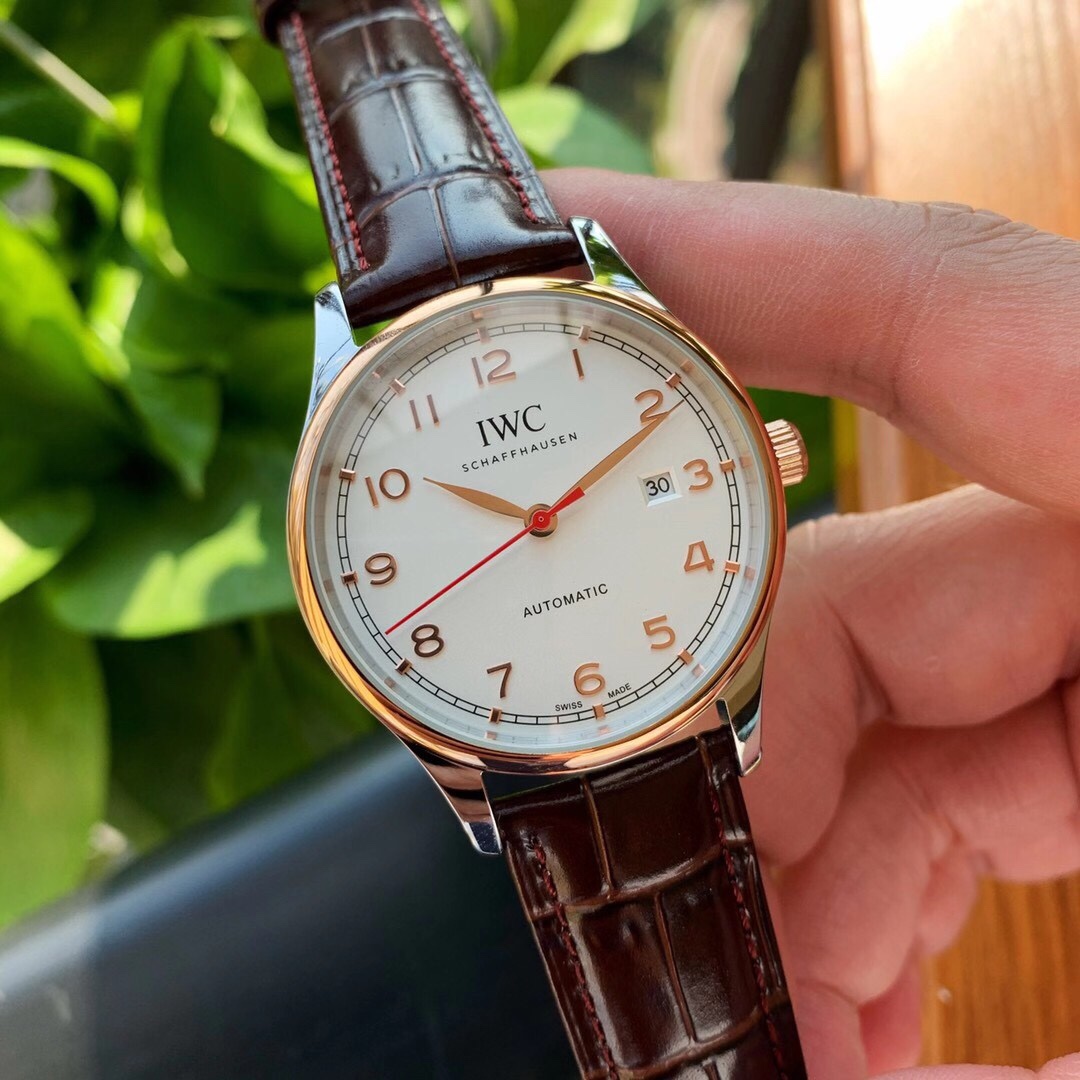 IWC- Pilot's Watches Entry-level luxury watches with automatic mechanical movements