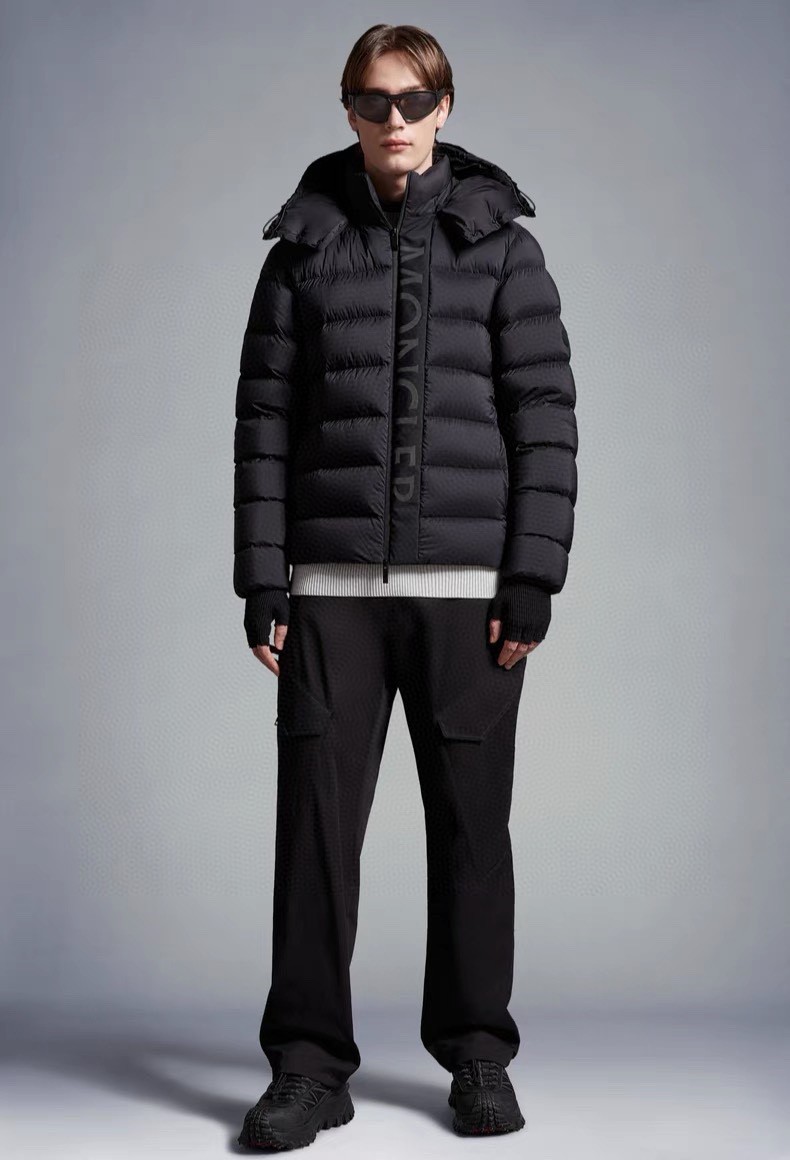 Moncler Short men's down jacket